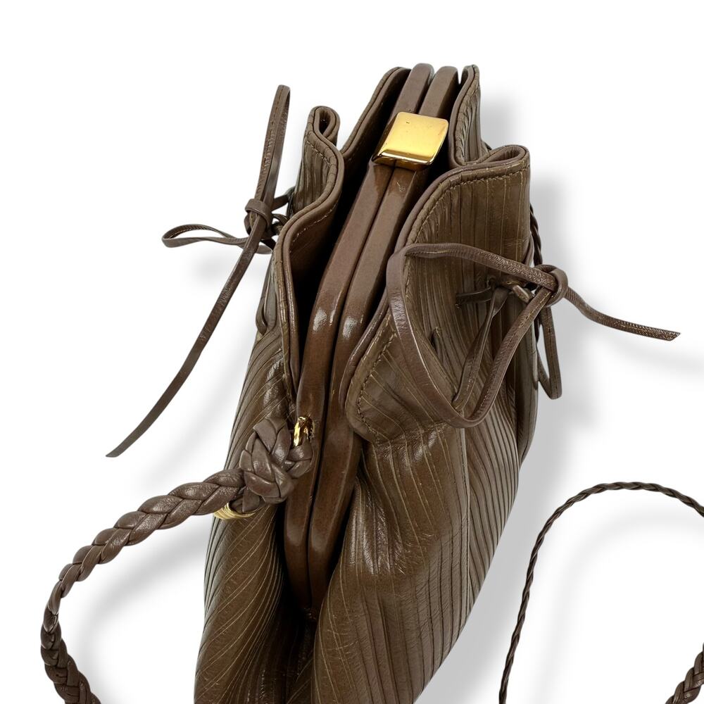1960's kiss lock taupe striped leather mini purse by CORET MONTREAL CANADA - Picture 2 of 16